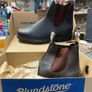 Dark brown Blundstone Boots Image 3