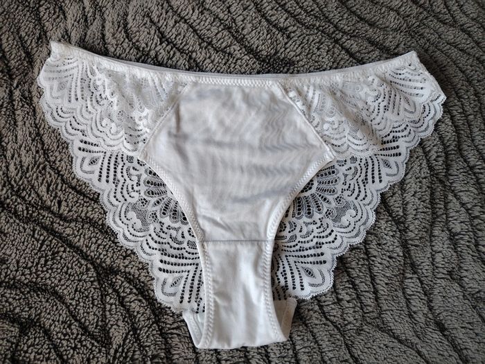 Thongs and Underwear for Women  Size 8-12