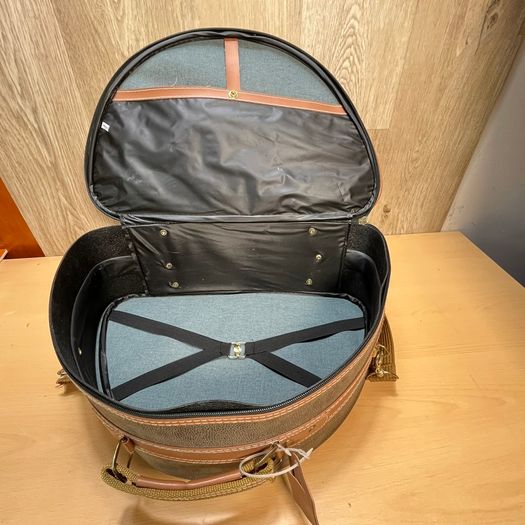 Aston Vintage Semi-Circle Case Travel Bag - Domed Retro