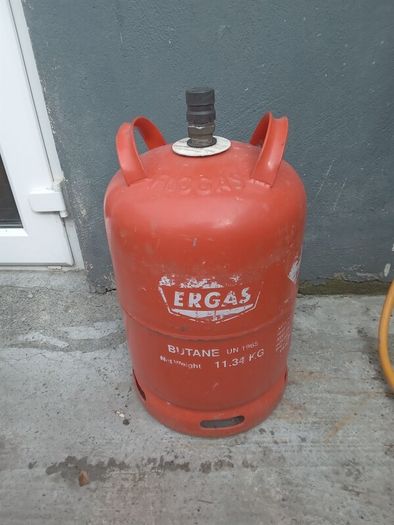 gas bottles (full)
