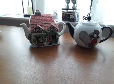 collectible teapots