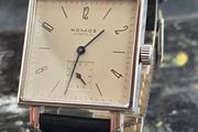 Nomos Tetra Large