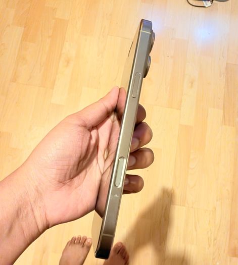 iPhone 16 Pro Max 256GB Silver