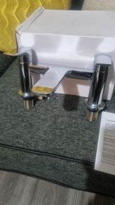 Bathroom chrome sonas taps New in boxes with fittings,