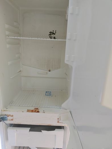 Free fridge