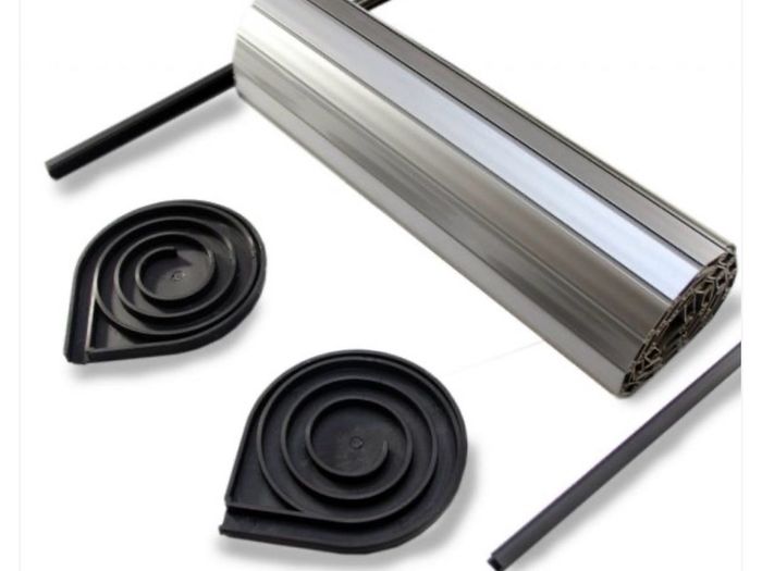 Tambourline Tambour Door