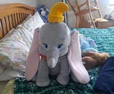 Large Dumbo soft toy