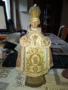 Beautiful Very Large Old Child of Prague Statue, 1 Foot tall likely produced in Ireland during the early 20th century