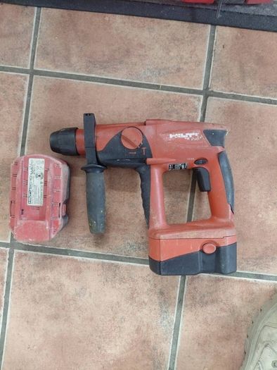 Hilti TE 2-A 24v Cordless Rotary Hammer Drill