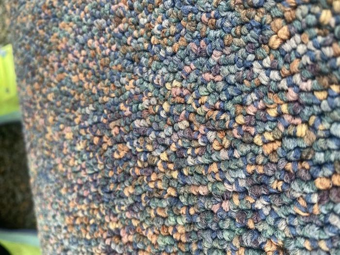 Roll of carpet new measurments in photos