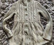 Grey cardigan