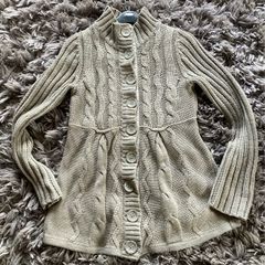 Grey cardigan