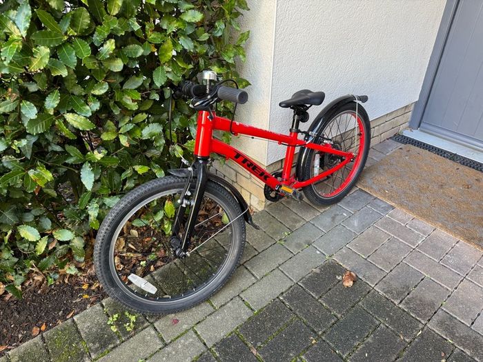 Trek Wahoo 20