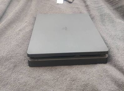 Ps4 console