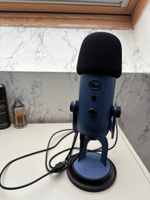 blue yeti professional microphone