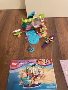 Friends Heartlake Surf Shop lego set