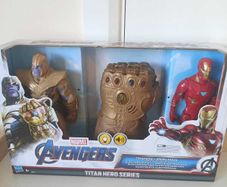 Marvel Avengers Titan Hero Series  Thanos & Iron Man Set