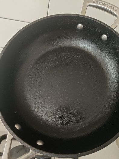 le creuset frying pan
