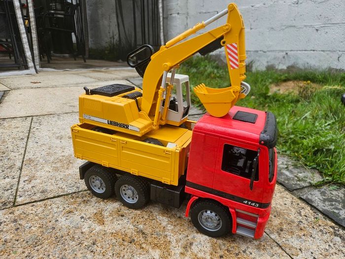 Bruder Mercedes Actros TGA Construction Truck with Liebherr Excavator
