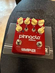 wampler pinnacle deluxe pedal. Fantastic sounds. As new