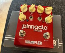 wampler pinnacle deluxe pedal. Fantastic sounds. As new