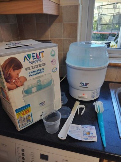 Avent Naturally 6 Bottle Electric Steriliser