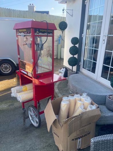 popcorn machine