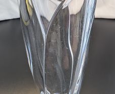 Vintage Clear Glass Tulip Petal Vase Sculptural Flower Vase 25cm