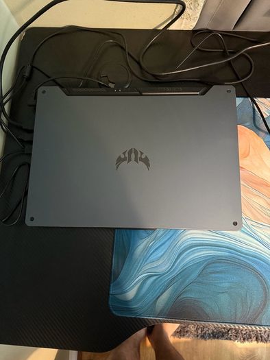 Gaming Laptop+200hz Monitor