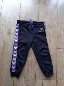 Tracksuit bottoms size 3 years Hummel