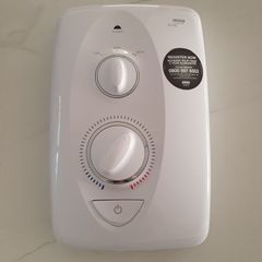 Mira Jump 10.8 kW Electric Shower