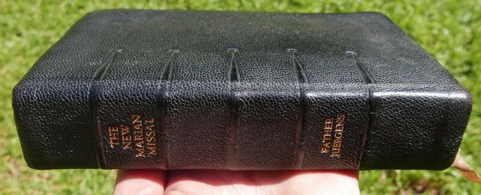 Vintage1960 The NEW MARIAN MISSAL Sylvester Juergens Regina Press Prayer Book Mass
