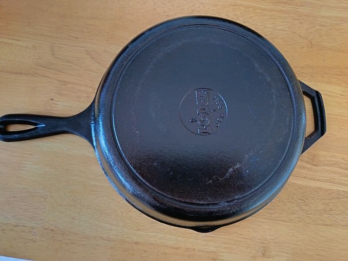 Cast Iron Pot and Skillet