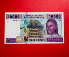 Central African  Republic . 10,000 Francs  2002. Low Serial Number Scarce  Pick 310. ( Unc )