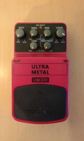 Behringer Ultra Metal UM300 Distortion Pedal