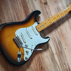 Fender Japan Vintage Series '57 Stratocaster (Delivery available)