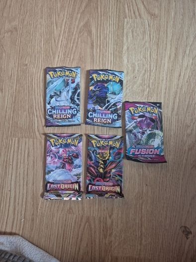 Pokemon sword and shield booster packs