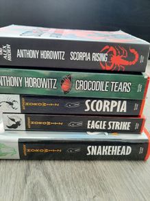 5 x Anthony Horowitz books