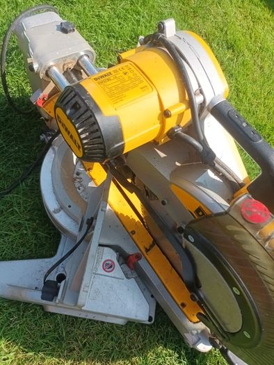 Dewalt Mitre Saw