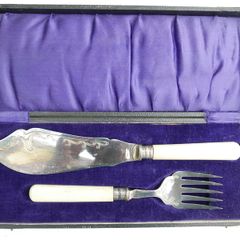 Vintage Boxed Silver Plated Set of Faux Bone Handled Fish Servers
