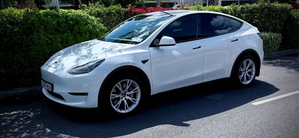 2023 Tesla Model Y Long Range (Under Warranty) 94%