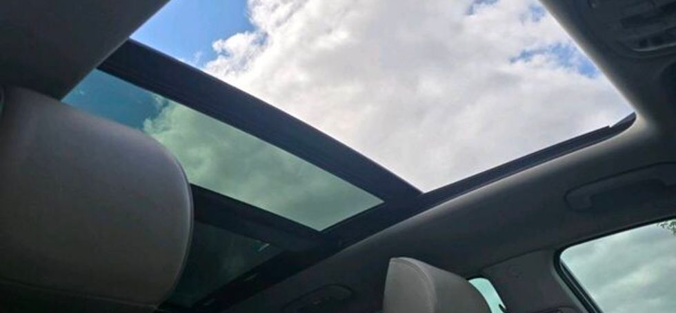 KIA SPORTAGE 2017 Panoramic roof Price 13300 Auto