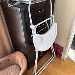My Babiie Compact Highchair