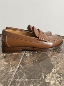 Gucci Loafers. Camel. New.  IT size: 40.5. Mint conditions.