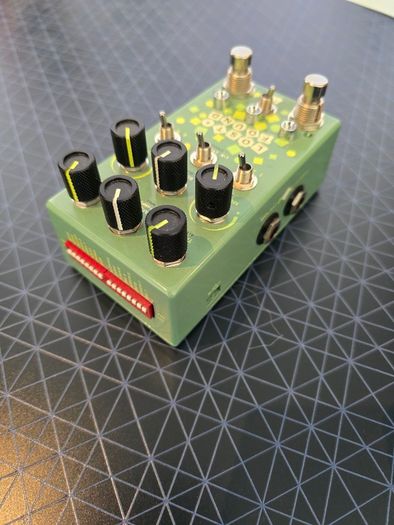 Chase Bliss Lost & Found Multieffects