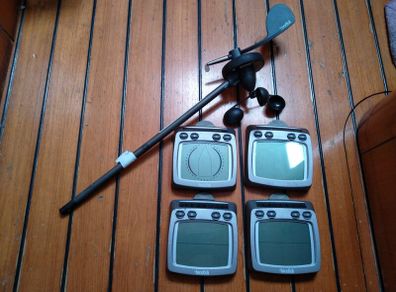 Raymarine Tacktick wind instrument and displays