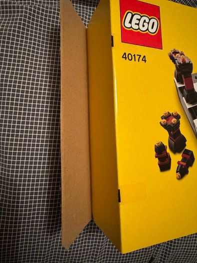 40174 LEGO Exclusives Chess (Built, Retired)