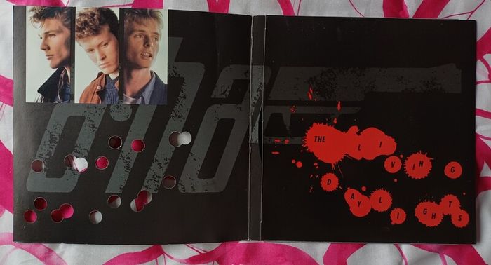 Aha 007 The Living Daylights 7" Vinyl