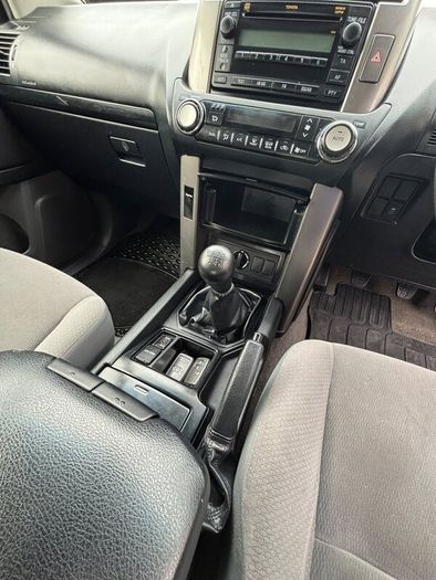 Toyota landcruiser no vat