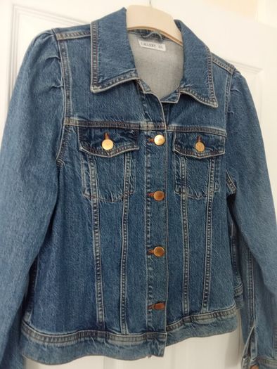 Ladies Denim Jacket (Gallery)